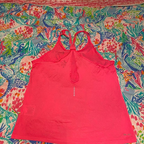 EUC Women’s Nike Racerback Tank, Small - Picture 5 of 7